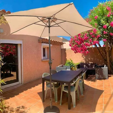 T2 Climatise Avec Terrasse & Parking A Pied 5min Presqu Ile De Giens *