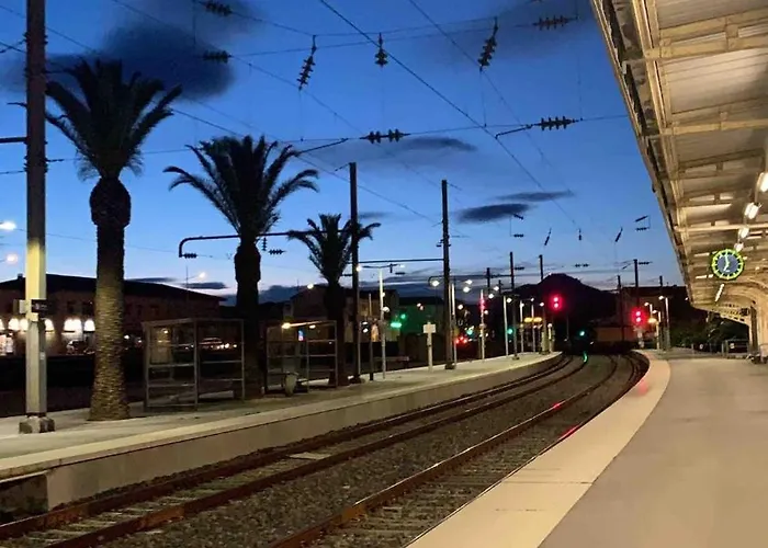 Lejlighed Presqu'ile De Giens, Joli T2 A 5 Minutes De La A Pieds Hyères
