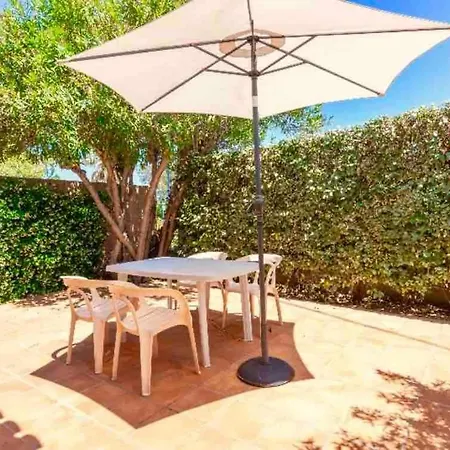 T2 Climatise Avec Terrasse & Parking A Pied 5min Presqu Ile De Giens *